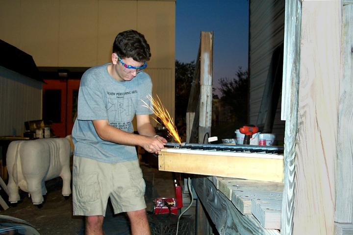 Grinding a piece of pipe